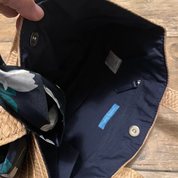 Draper & James Hand Bag sea grass woven with sash or scarf - Picture 3 of 3